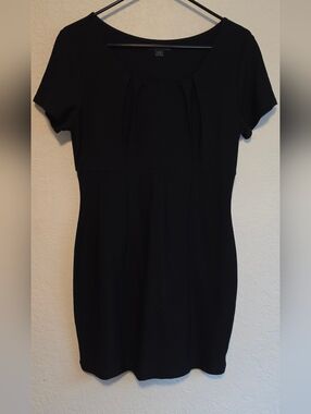21 Black Short-Sleeve Scoop Mini Dress